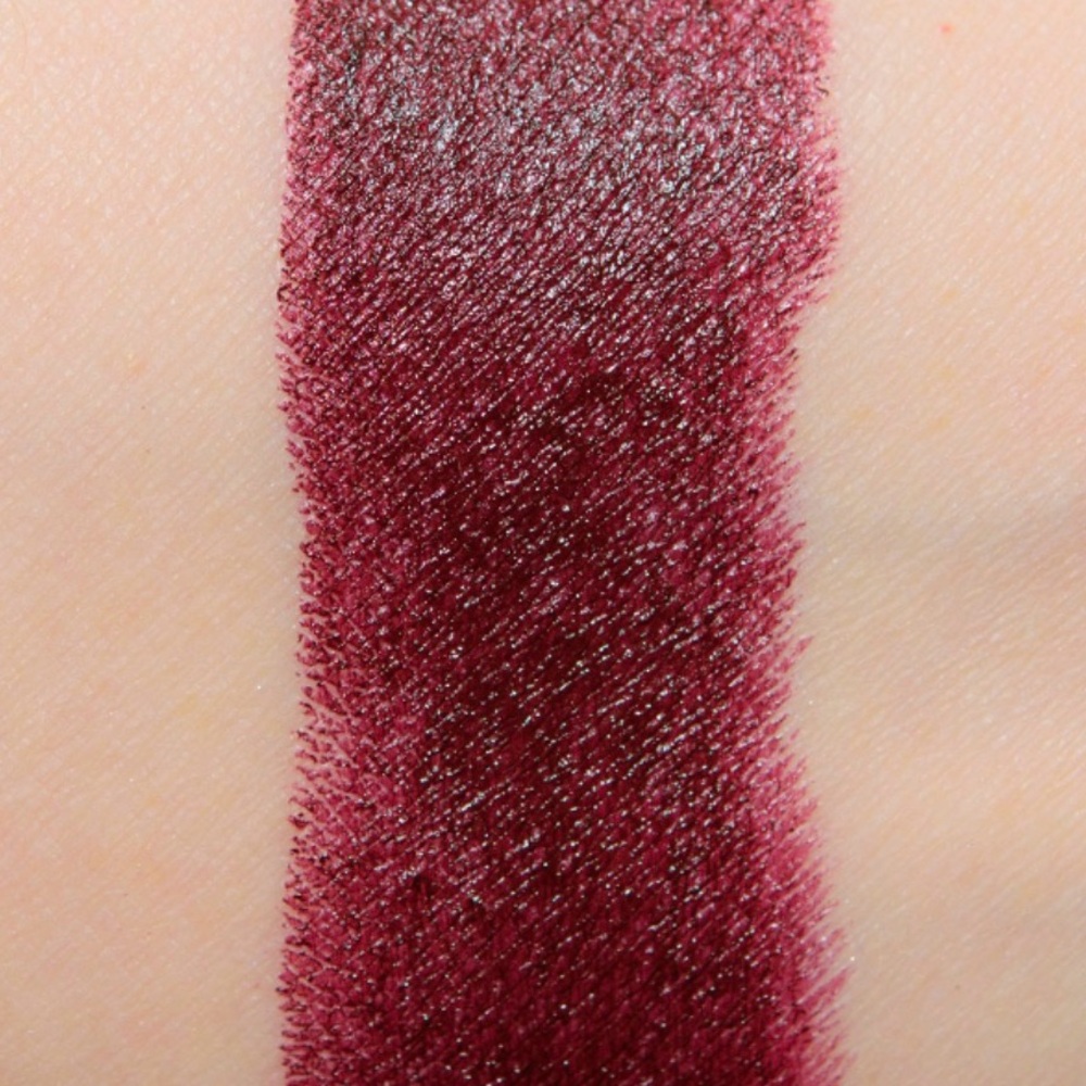 Sephora Collection 33 Wanderlust #Lipstories Lipstick- cool toned dark burgundy - Picture 4 of 6